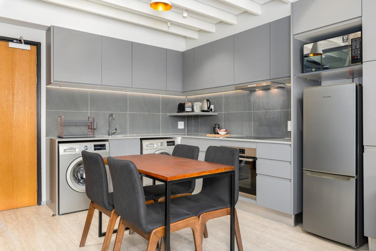 117 On Strand Apartments ケープタウン エクステリア 写真