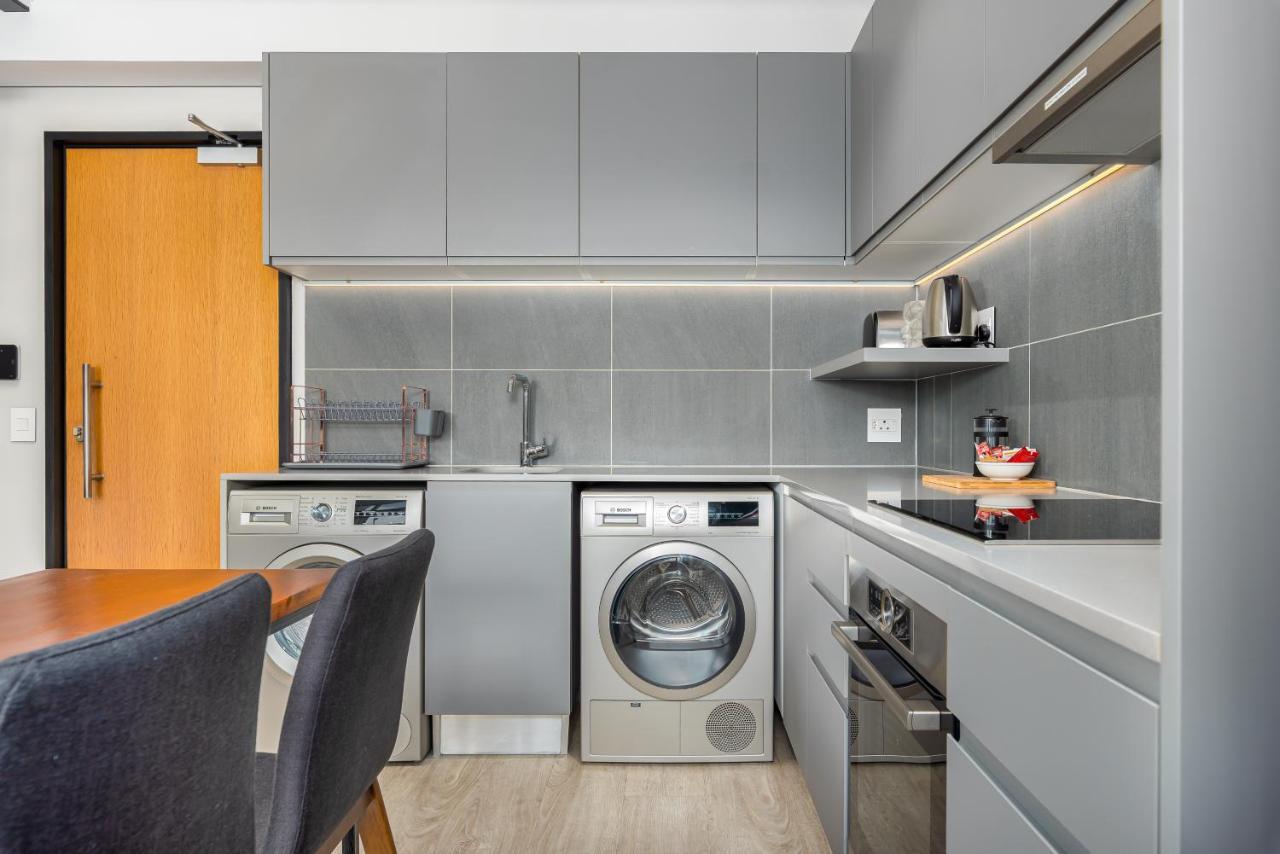 117 On Strand Apartments ケープタウン エクステリア 写真