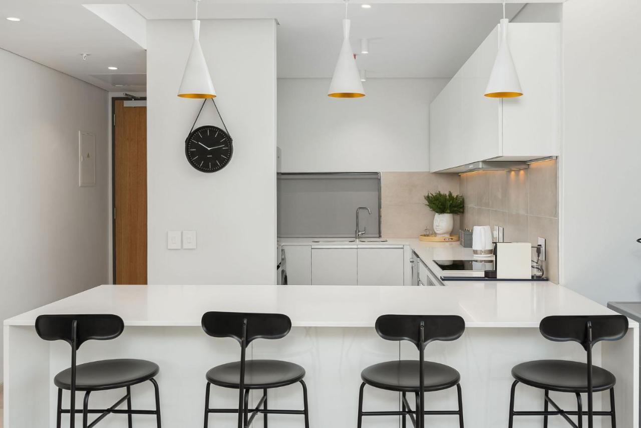 117 On Strand Apartments ケープタウン エクステリア 写真