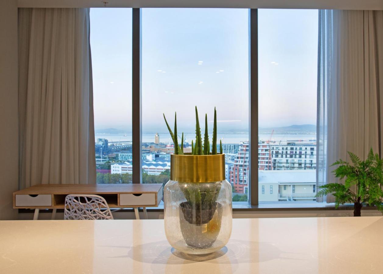 117 On Strand Apartments ケープタウン エクステリア 写真
